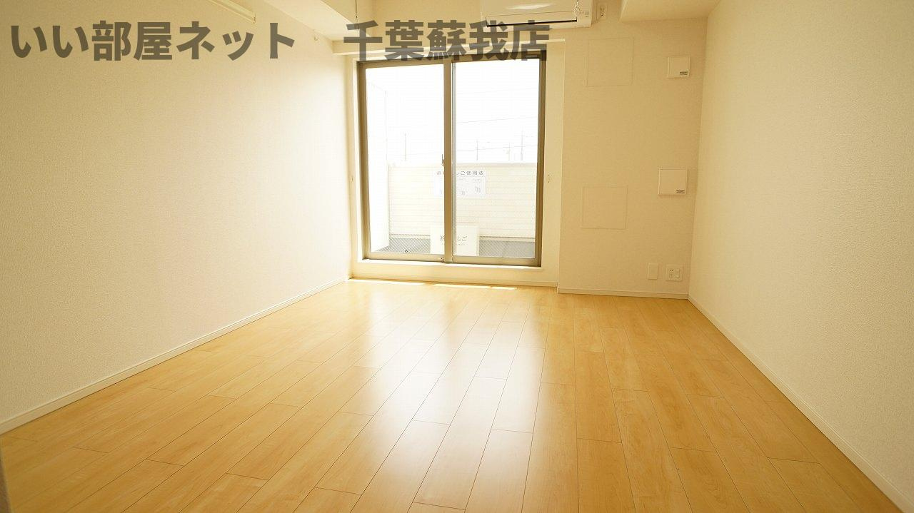 サンライズ国分寺Ａの居間・リビング|ゆったりとした居間です