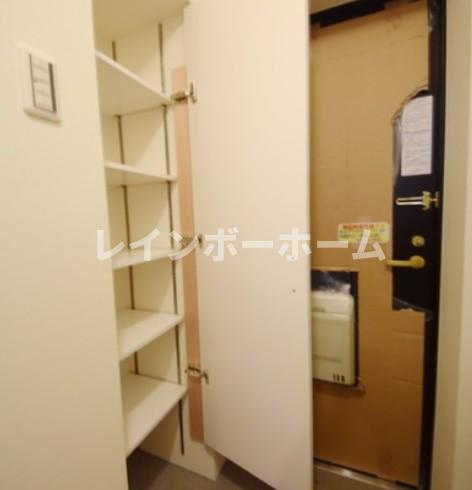 カプチーノAの玄関