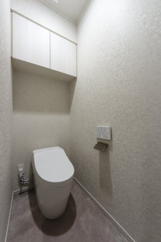 ＭＯＣＸＩＯＮ　ＰＲＥＭＩＵＭ四谷大京町のトイレ|※写真は同タイプ住戸です。
