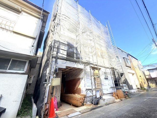 【外観】 | 和光市白子3丁目　新築分譲住宅　全1棟（成増店） | 南東道路面につき陽当良好な全1棟現場