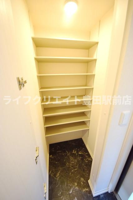 SPIRALTOWNの玄関