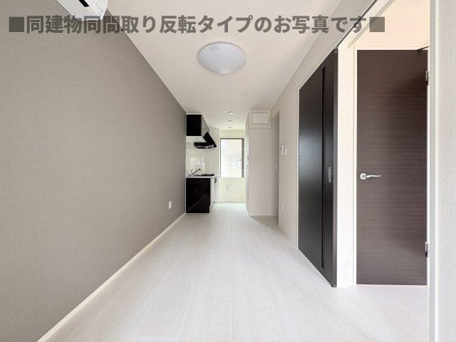 ヴェリテ昭島の居間・リビング