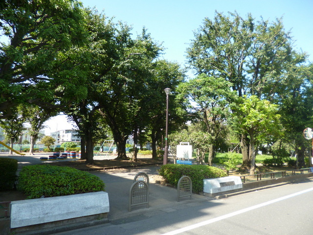 ＦＥＲＮ　ＧＡＲＤＥＮ　世田谷のその他|お散歩に最適　希望ヶ丘記念公園