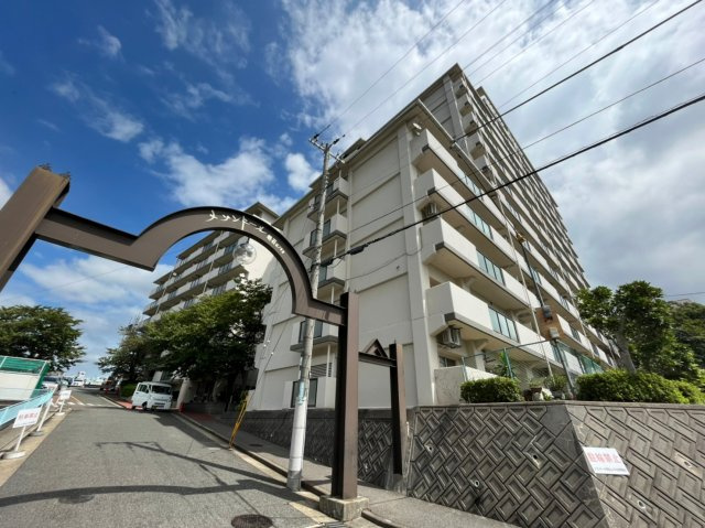 メゾンドール明石山ノ手台の外観