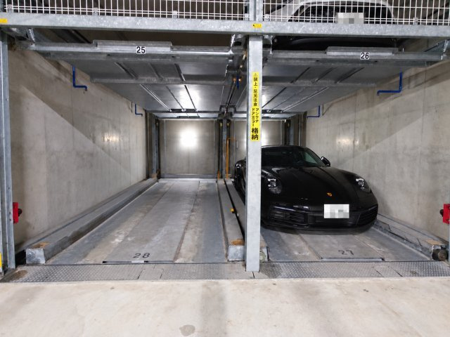 アーバニスフレア森北グランヒルズの駐車場