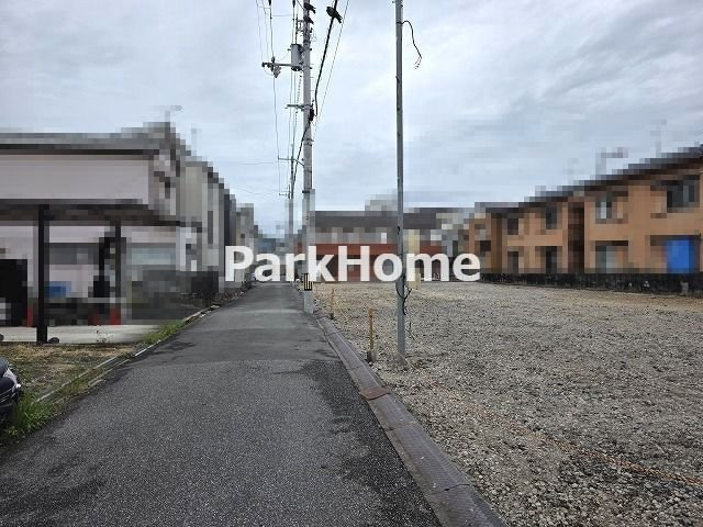 高知市百石町4丁目 ⑬ 新築戸建ての前面道路含む現地写真