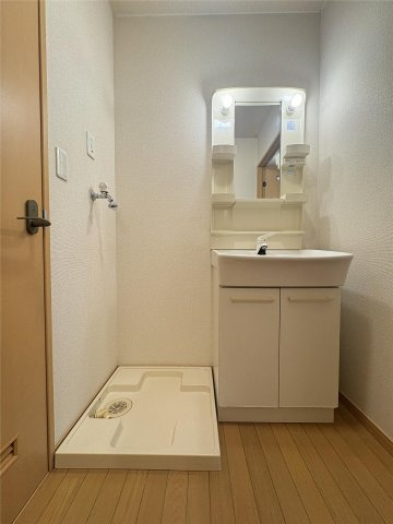 熊本市中央区薬園町の賃貸マンションの独立洗面台