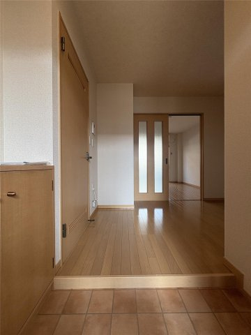 熊本市中央区薬園町の賃貸マンションの玄関