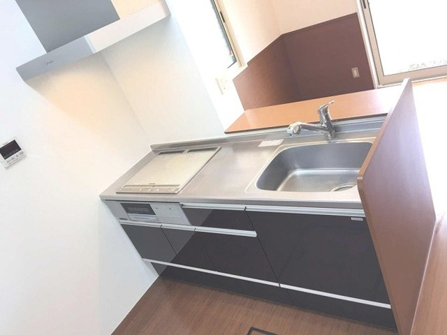 D-room与野公園　Aのキッチン|ワンレバー式混合水栓キッチン。