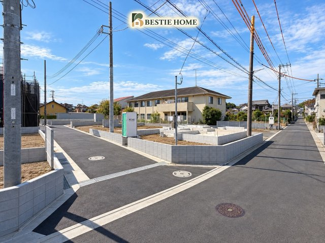 ■BESTie100■東山田歩11分♪LDK21.9帖♪駐車2台♪吹抜け♪床暖房の前面道路含む現地写真|前面道路含む現地写真です。