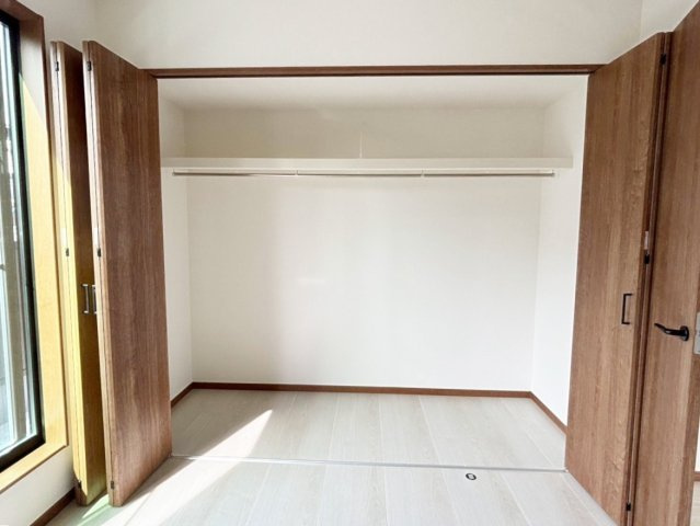 小曽根張4丁目 新築戸建の収納