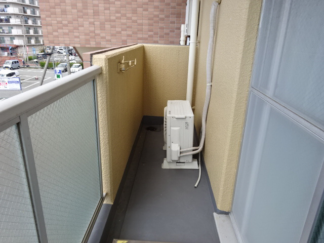 サニーパレス神陵台のバルコニー