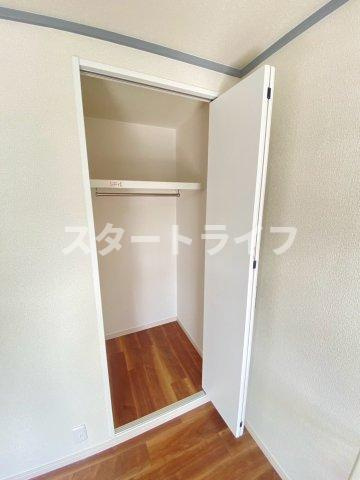 大阪市淀川区三国本町２丁目の賃貸マンションの収納