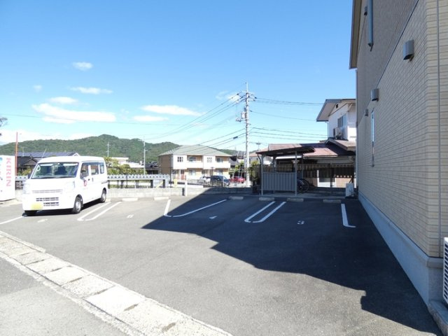 【駐車場】 | フロレスタ