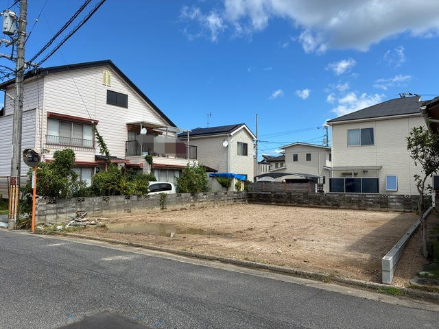 hajio031Livele Garden.S総社市井手第4 新築分譲住宅 の前面道路含む現地写真