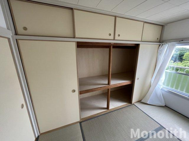 泉北茶山台２丁3番21号棟の収納