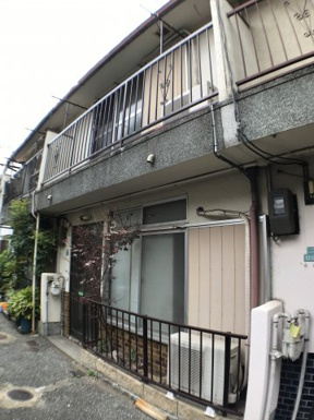 閑静な住宅地のテラスハウスです♪