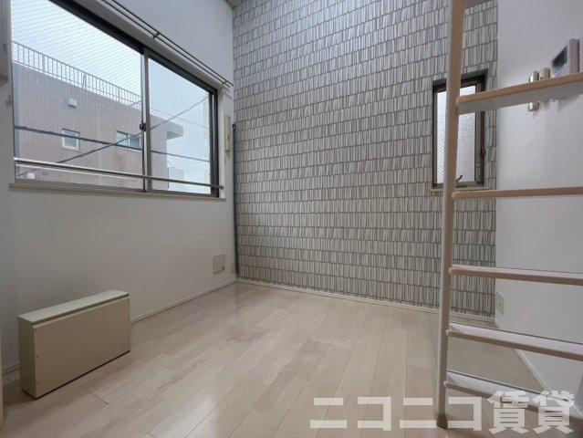 【バルコニー】 | カーサ　デ　リオ | 別号室イメージの為、現状を優先致します。