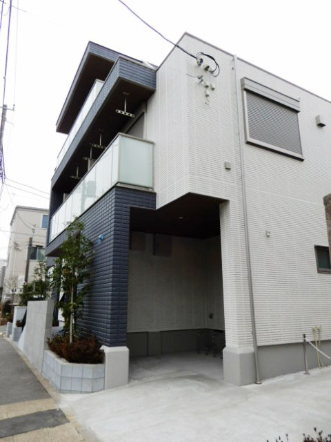 Ｃｏｒｒｅｔｔｏの外観
