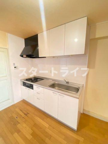 大阪市淀川区宮原４丁目の賃貸マンションのキッチン
