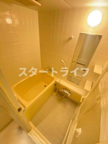 大阪市淀川区宮原４丁目の賃貸マンションの浴室