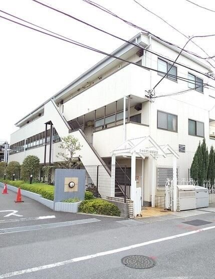 シャルマン谷塚駅前の外観