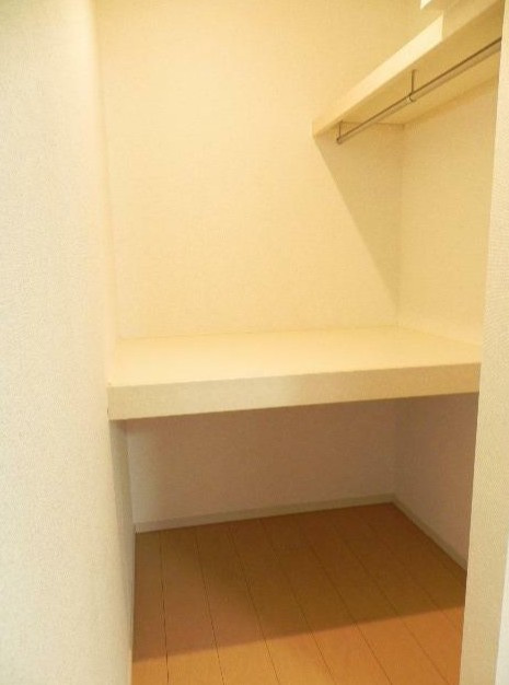 我孫子市本町１丁目のアパートの収納