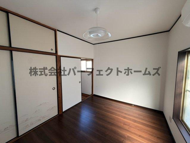 長尾家具町2丁目戸建　賃貸の洋室|使い勝手のいい洋室です