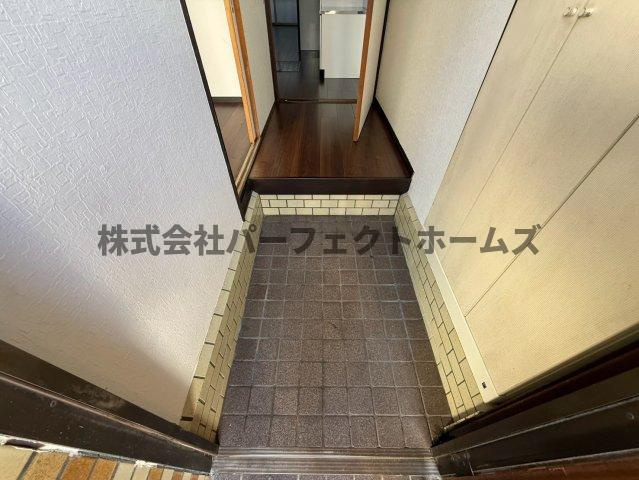 長尾家具町2丁目戸建　賃貸の玄関|落ち着いた玄関です