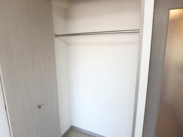 ロイヤルアメニティー練馬の収納|クローゼット