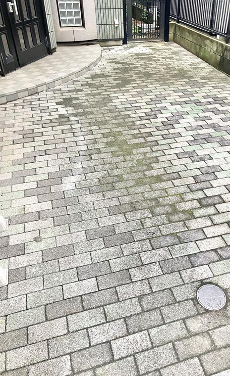 立野町戸建の駐車場|駐車スペースもあります
