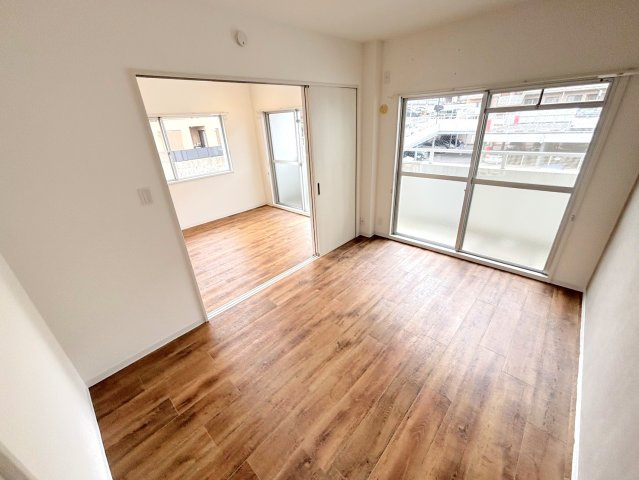 第3コーポ岡村の内装