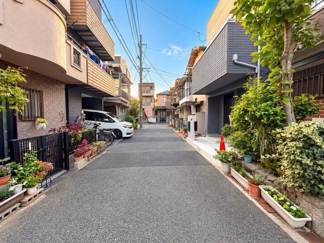 柳川町2丁目の前面道路含む現地写真