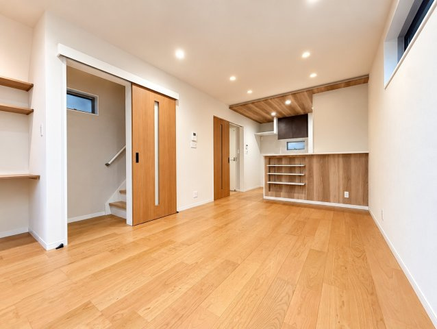 柳川町2丁目の居間・リビング