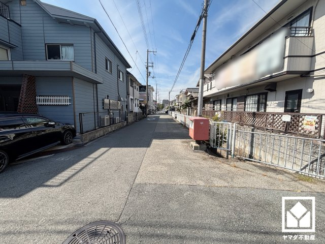 尼崎市上ノ島町3丁目の前面道路含む現地写真