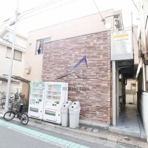 エルレーブのエントランス|エントランスです。
