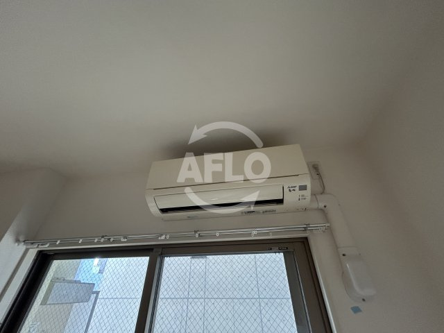 ファーストステージ江坂パークサイドの設備|エアコン