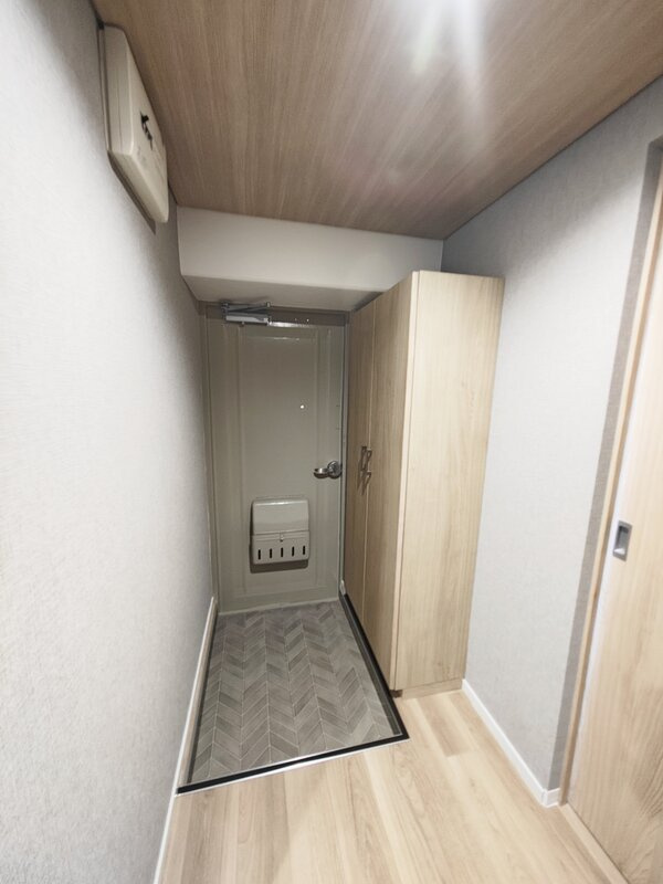表町ヴィレッジハレノワ通り　の玄関