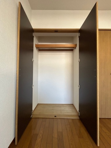 アバンティ学南町の収納