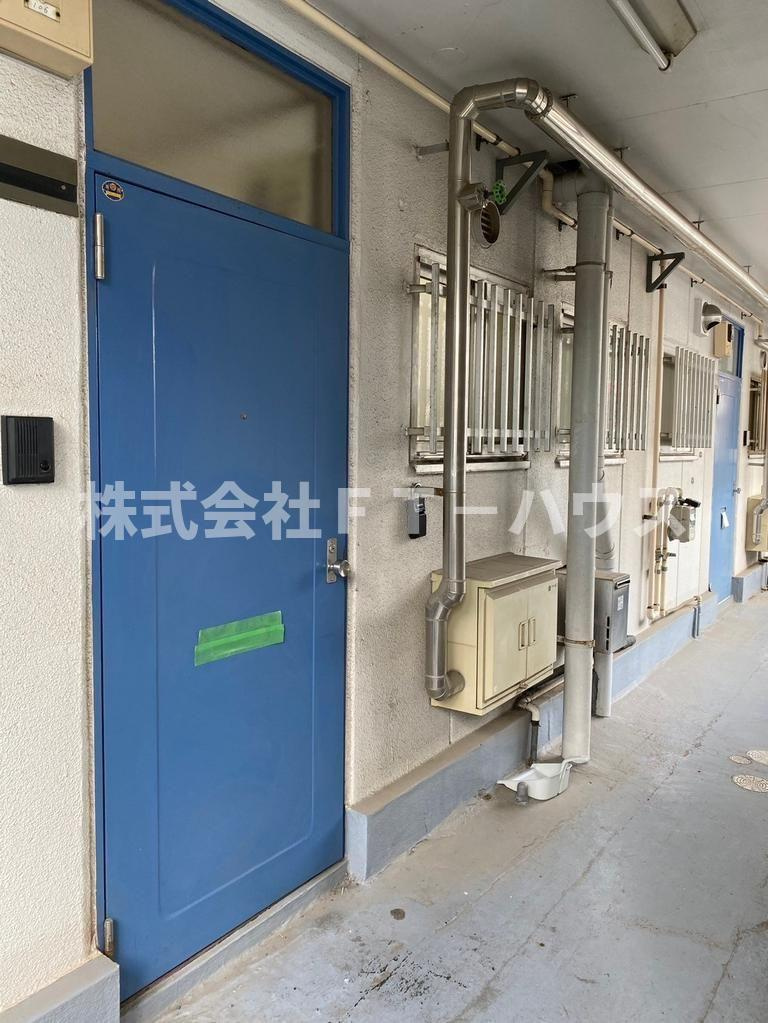 パルセ市川の玄関