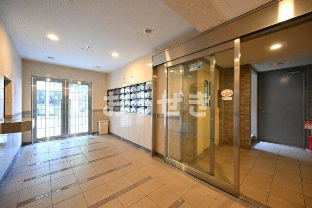 ルーブル中野南台のロビー