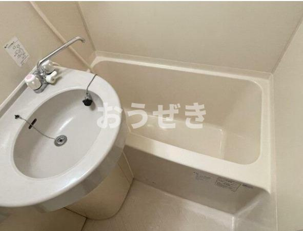 スカイコート中野南台第２の浴室