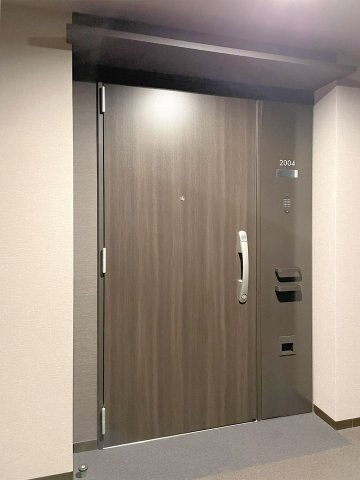 センターマークスタワーの玄関