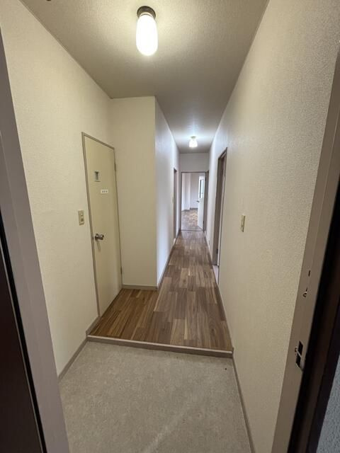 コンホール瀬谷の玄関