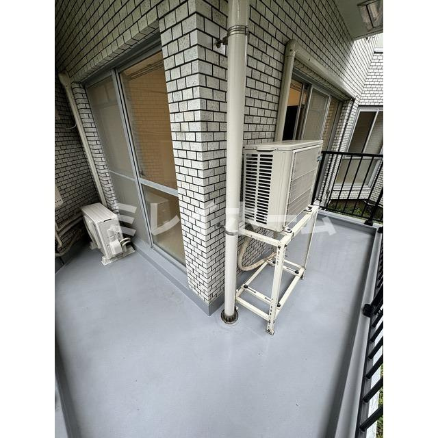 テラス山王のバルコニー