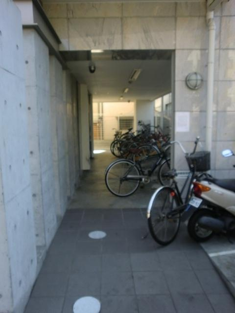 大阪市淀川区木川西１丁目の賃貸マンションのその他共用部分|駐輪場