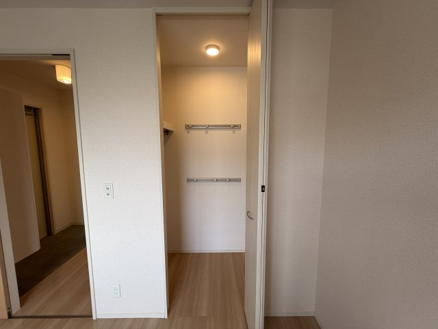 クレール桃山台の収納