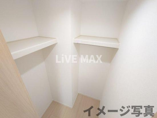 【収納】(仮称)キャメル梅島2A