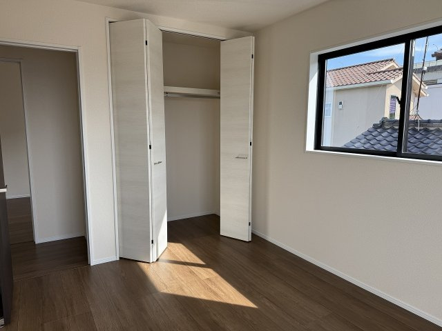 今宿東３丁目　新築戸建の洋室|洋室６帖