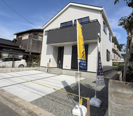 今宿東３丁目　新築戸建の外観
